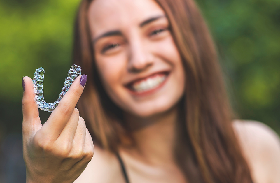 Realign Your Misaligned Teeth With Invisalign